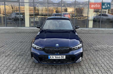 Седан BMW 3 Series 2022 в Шептицькому