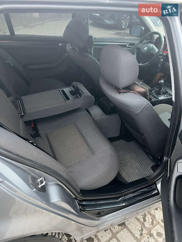 Универсал BMW 3 Series 2004 в Ровно
