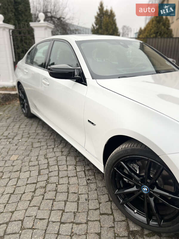 Седан BMW 3 Series 2022 в Вінниці фото 13 Седан BMW 3 Series 2022 в Вінниці