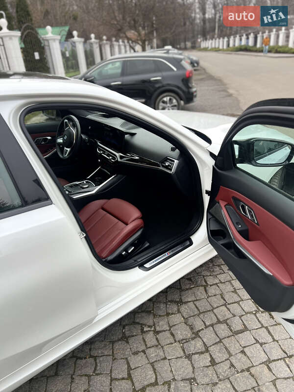 Седан BMW 3 Series 2022 в Вінниці фото 23 Седан BMW 3 Series 2022 в Вінниці