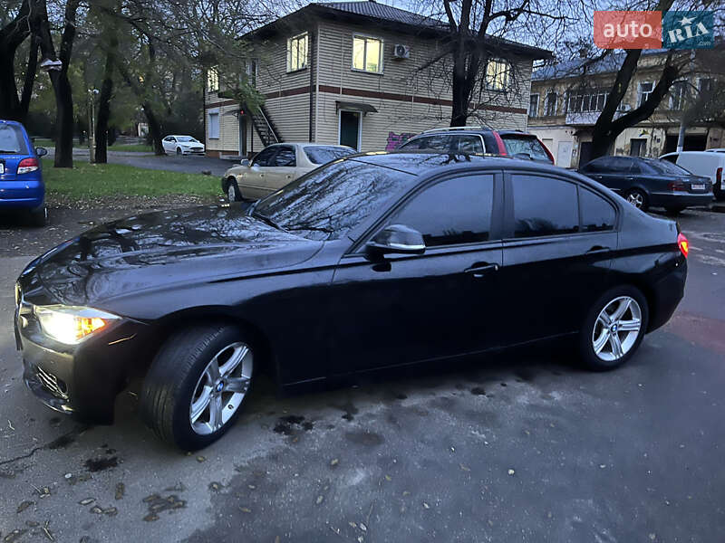Седан BMW 3 Series 2014 в Одесі фото 5 Седан BMW 3 Series 2014 в Одесі
