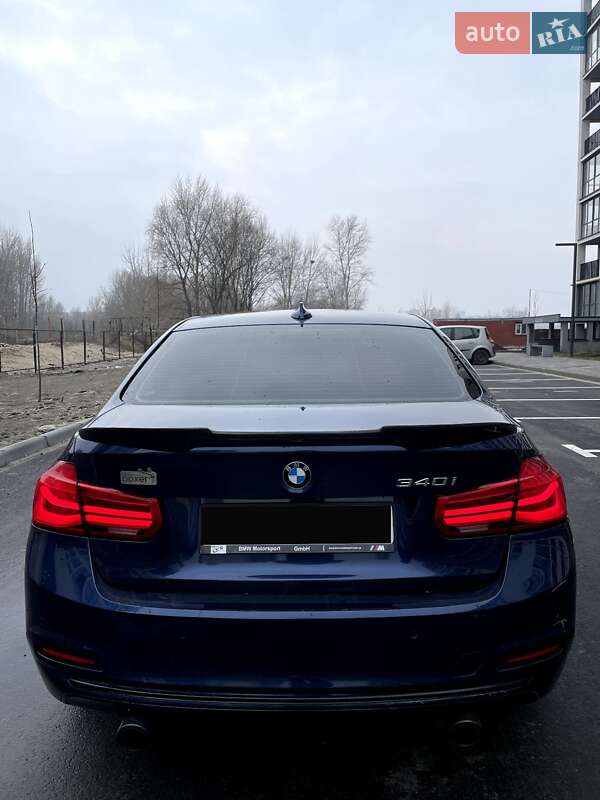 Седан BMW 3 Series 2016 в Черкасах