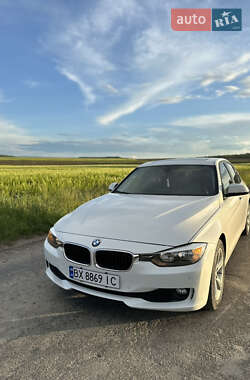 Седан BMW 3 Series 2013 в Залещиках
