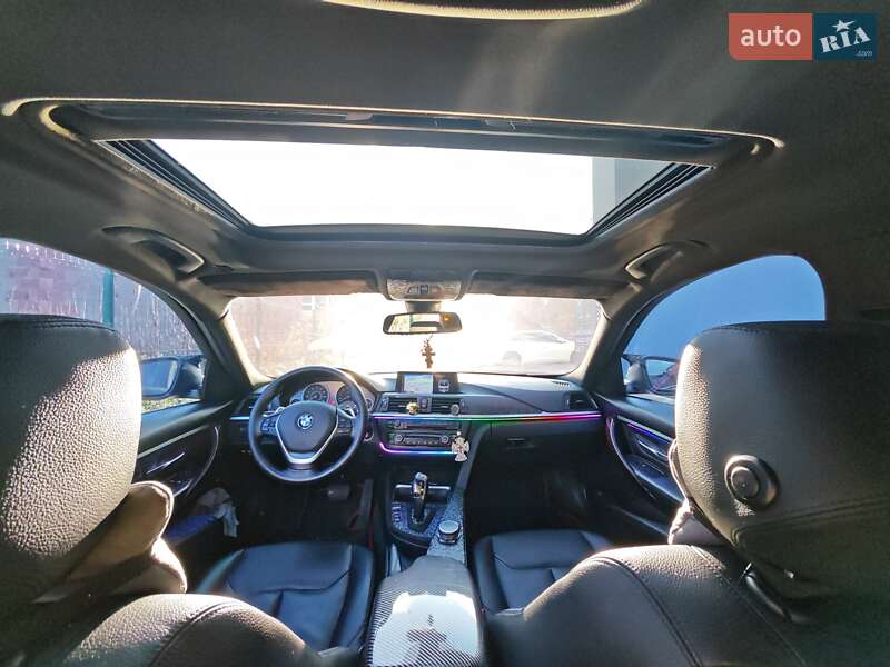 Седан BMW 3 Series 2014 в Чернівцях