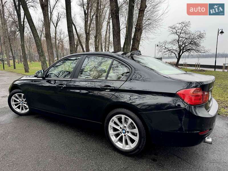 Седан BMW 3 Series 2012 в Киеве фото 10 Седан BMW 3 Series 2012 в Киеве