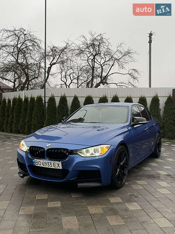 Седан BMW 3 Series 2012 в Бучачі