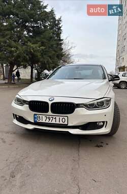 Седан BMW 3 Series 2013 в Кременчуці