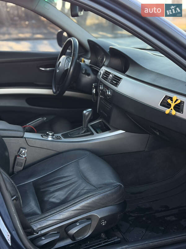 Седан BMW 3 Series 2010 в Виннице фото 21 Седан BMW 3 Series 2010 в Виннице