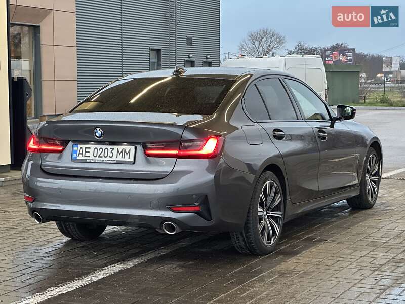 Седан BMW 3 Series 2019 в Днепре фото 30 Седан BMW 3 Series 2019 в Днепре