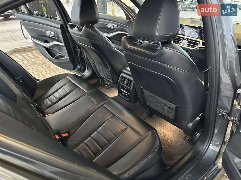 Седан BMW 3 Series 2019 в Днепре фото 48 Седан BMW 3 Series 2019 в Днепре