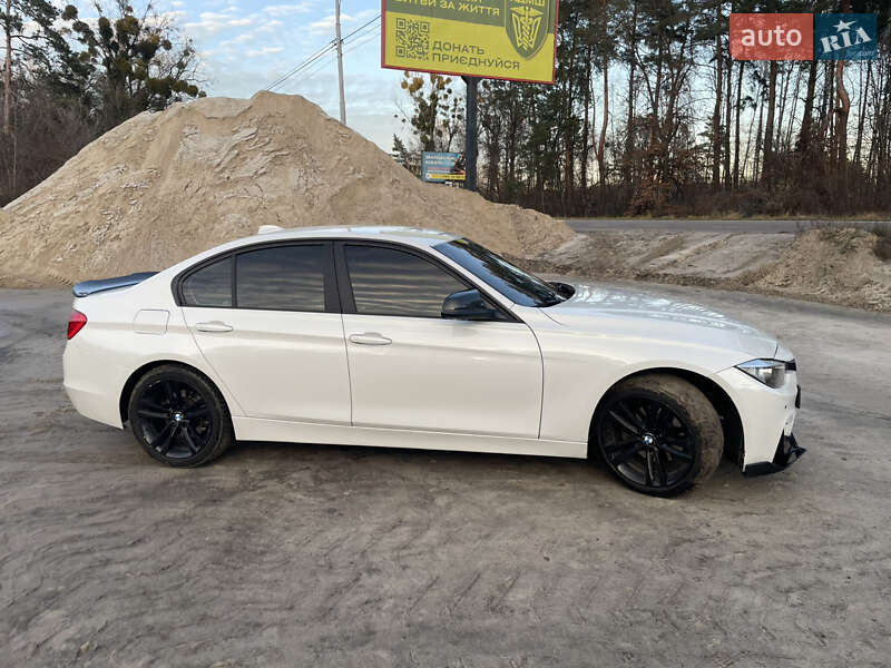 Седан BMW 3 Series 2012 в Києві