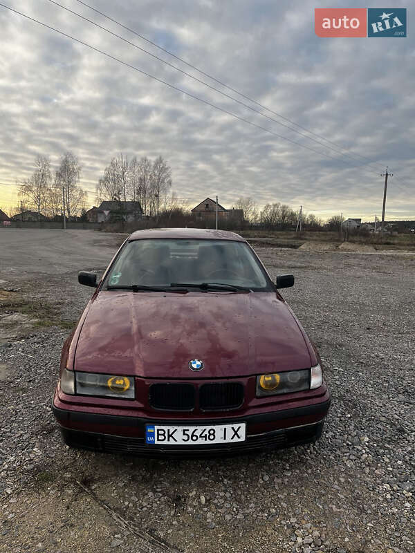 BMW 3 Series 1995