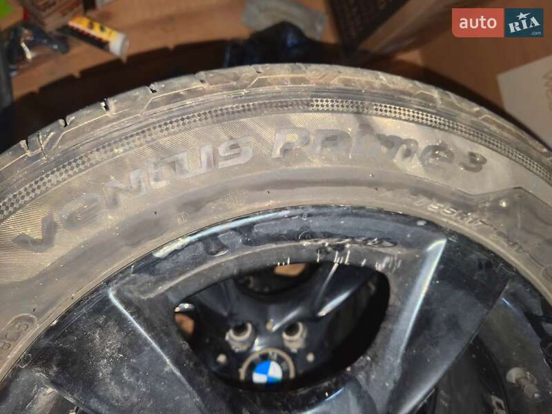 Седан BMW 3 Series 2004 в Звягеле