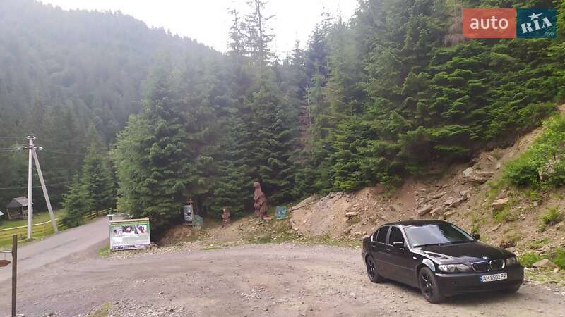 Седан BMW 3 Series 2004 в Звягеле