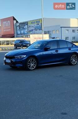 Седан BMW 3 Series 2021 в Києві