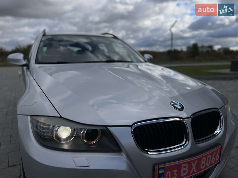 Універсал BMW 3 Series 2010 в Рівному