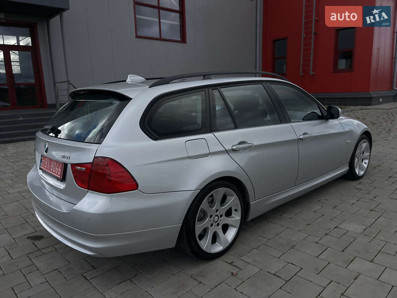 Універсал BMW 3 Series 2010 в Рівному