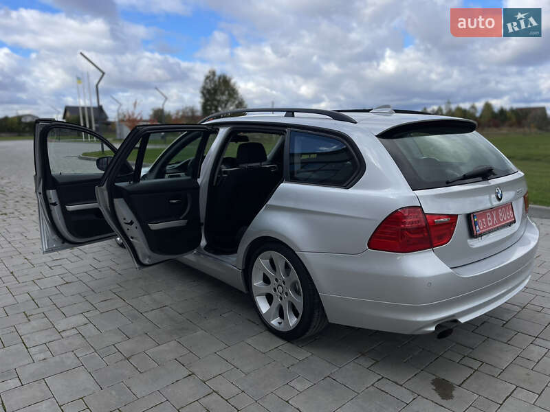 Універсал BMW 3 Series 2010 в Рівному