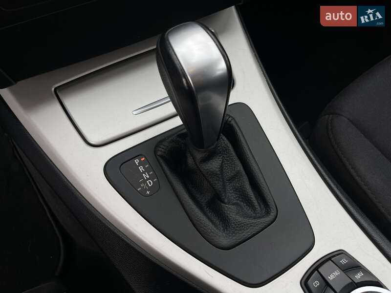 Універсал BMW 3 Series 2010 в Рівному