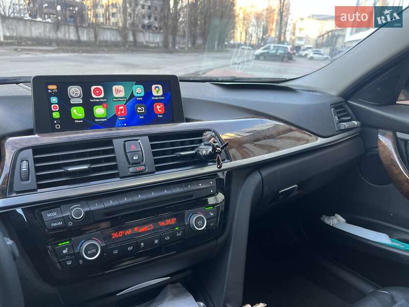 Седан BMW 3 Series 2014 в Киеве