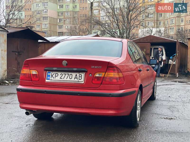 Седан BMW 3 Series 2005 в Полтаві