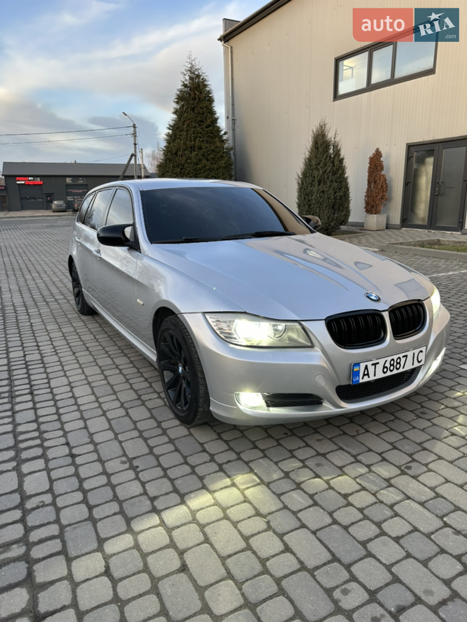 2010 BMW 3er - мініатюра 22