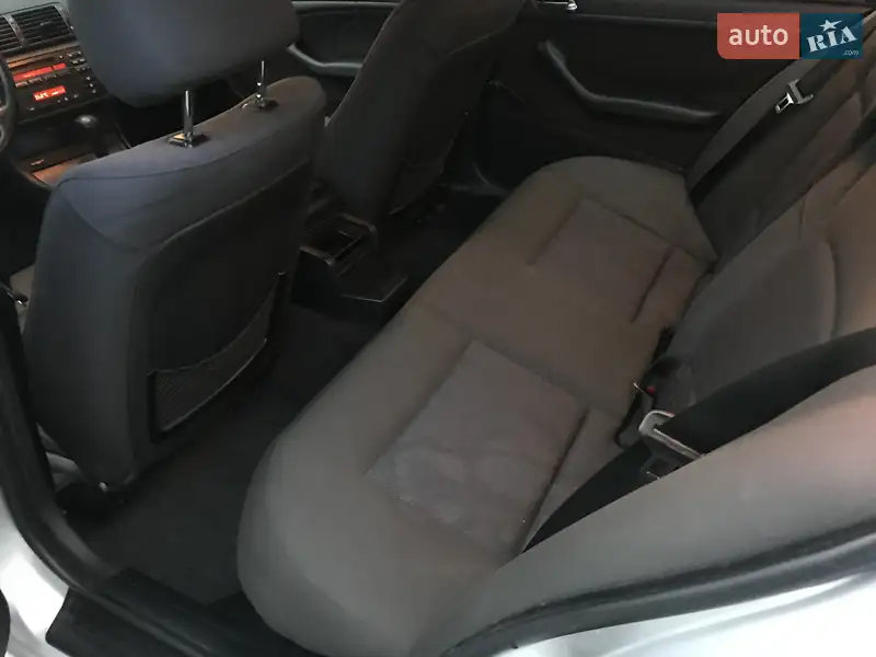 BMW 3 Series 2003 VIN WBAAS71000CJ33522 фото оголошення 20 з 61