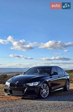 Седан BMW 3 Series 2014 в Львові