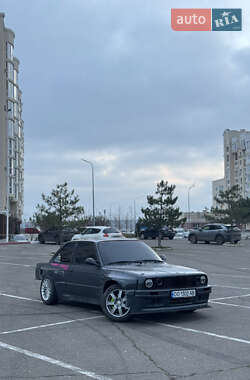 Купе BMW 3 Series 1986 в Николаеве