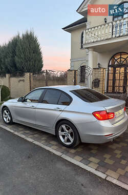 Седан BMW 3 Series 2014 в Ровно
