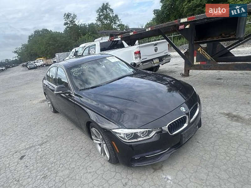 Седан BMW 3 Series 2016 в Киеве