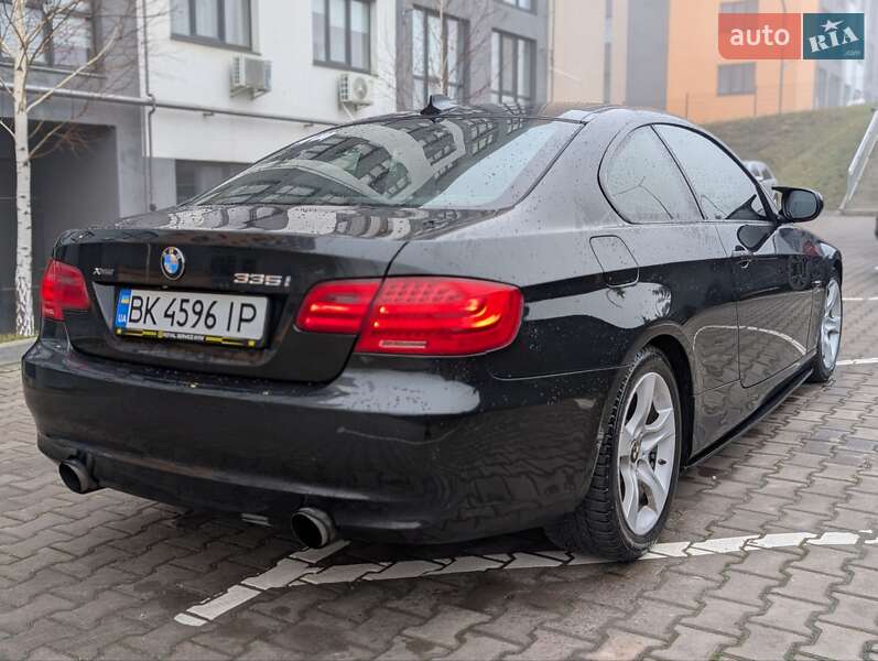 Купе BMW 3 Series 2011 в Здолбуніві