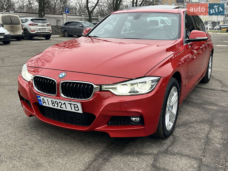 Седан BMW 3 Series 2018 в Києві