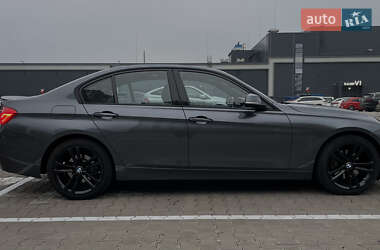 Седан BMW 3 Series 2015 в Києві