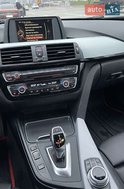 Седан BMW 3 Series 2015 в Києві