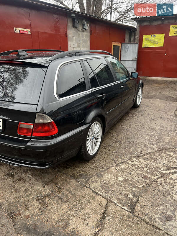 Универсал BMW 3 Series 2001 в Киеве