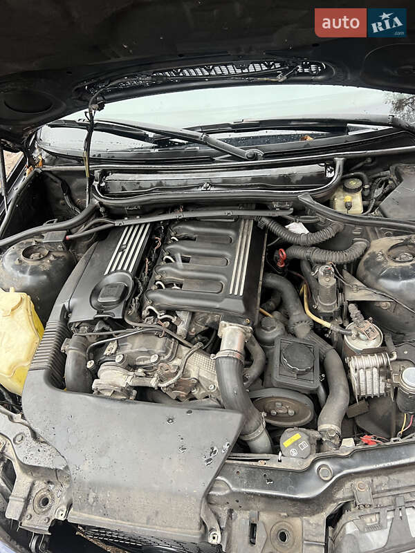 Универсал BMW 3 Series 2001 в Киеве