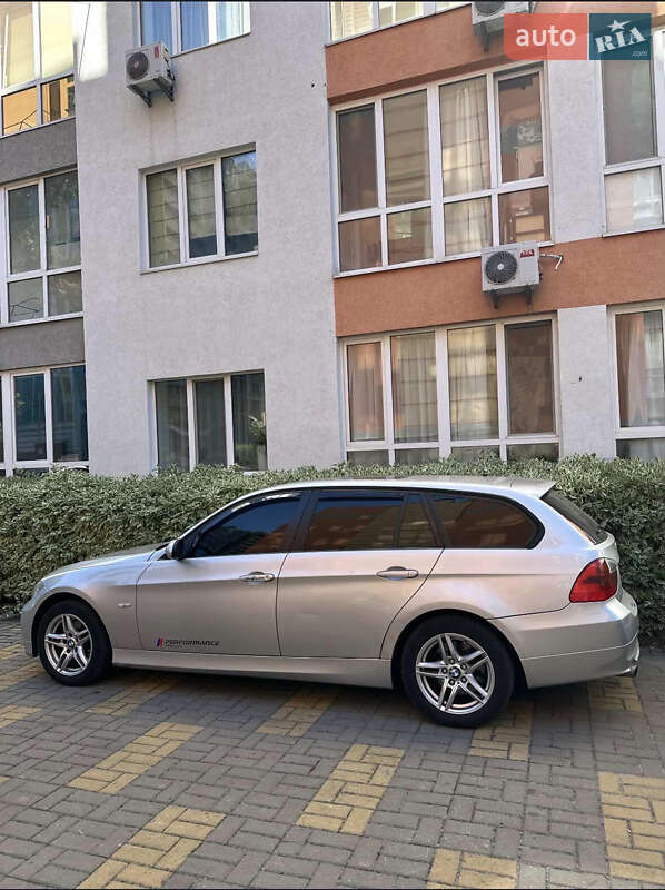 Універсал BMW 3 Series 2005 в Ірпені