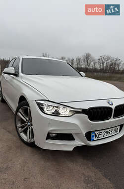 Седан BMW 3 Series 2017 в Каменском