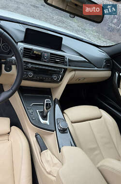 Седан BMW 3 Series 2017 в Кам'янському