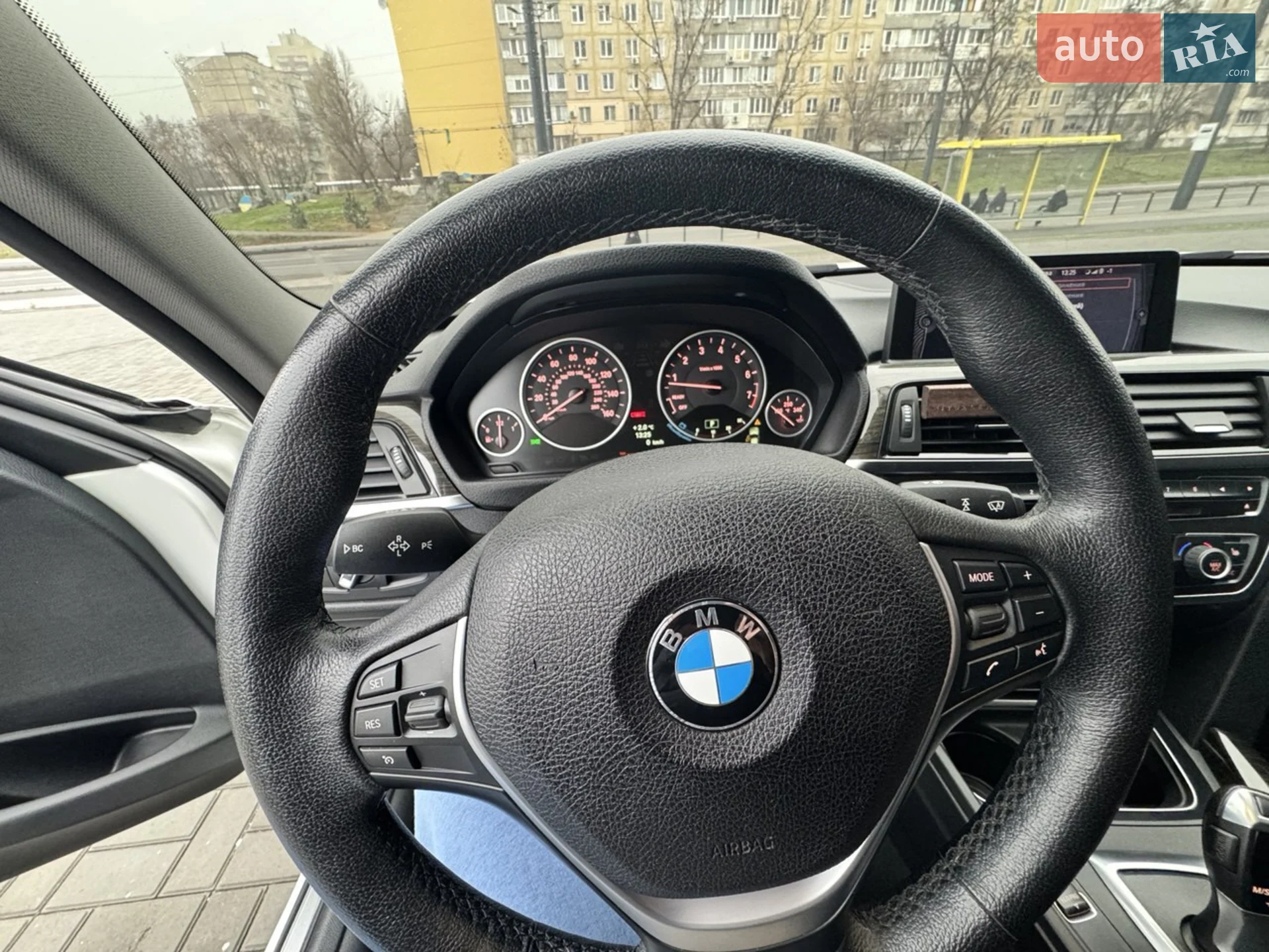 2012 BMW 3er - мініатюра 17