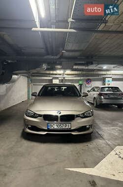 Седан BMW 3 Series 2013 в Львове