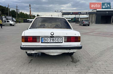 Седан BMW 3 Series 1986 в Городенці