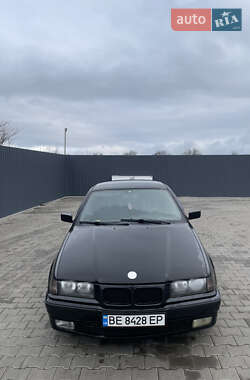 Седан BMW 3 Series 1994 в Миколаєві