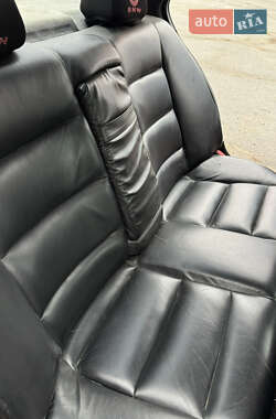 Седан BMW 3 Series 1992 в Черноморске