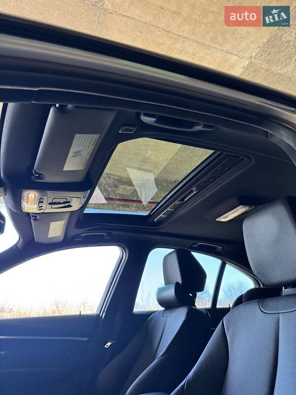 Седан BMW 3 Series 2016 в Львові фото 13 Седан BMW 3 Series 2016 в Львові