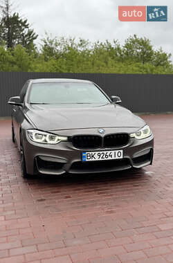 Седан BMW 3 Series 2014 в Сарнах