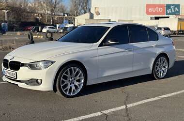Седан BMW 3 Series 2012 в Иршаве
