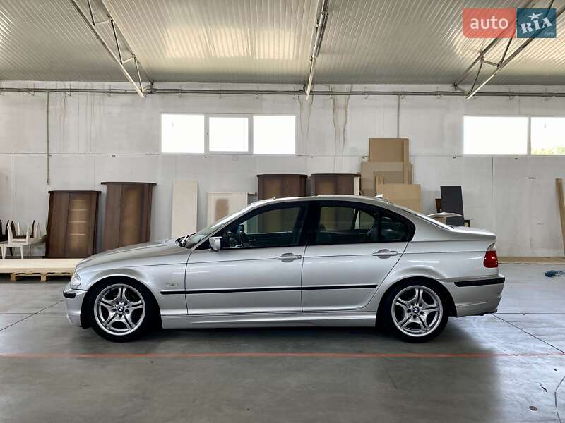 Седан BMW 3 Series 2000 в Львові