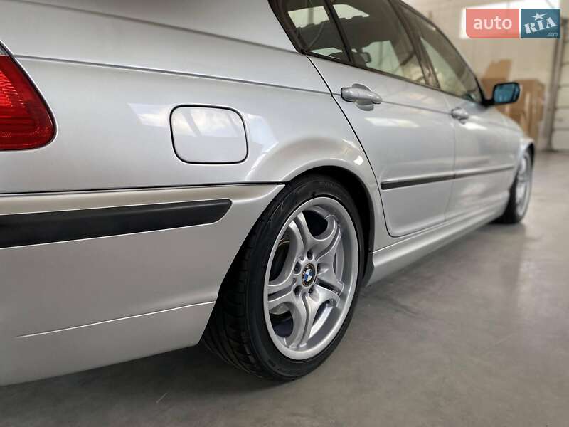 Седан BMW 3 Series 2000 в Львові